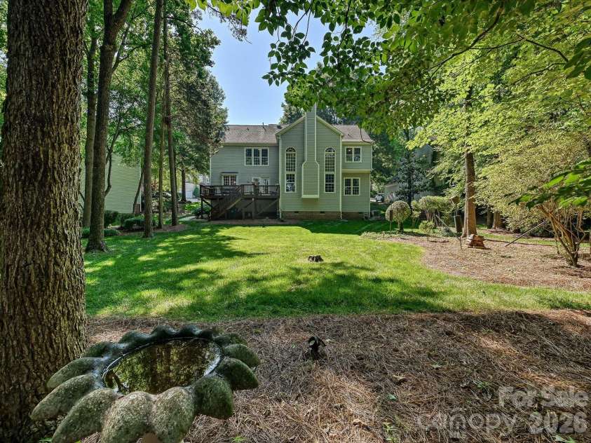 5710 Kinglet Lane, Charlotte, NC 28269.  MLS# CAR4398828, YatesRealty ID 38117. 