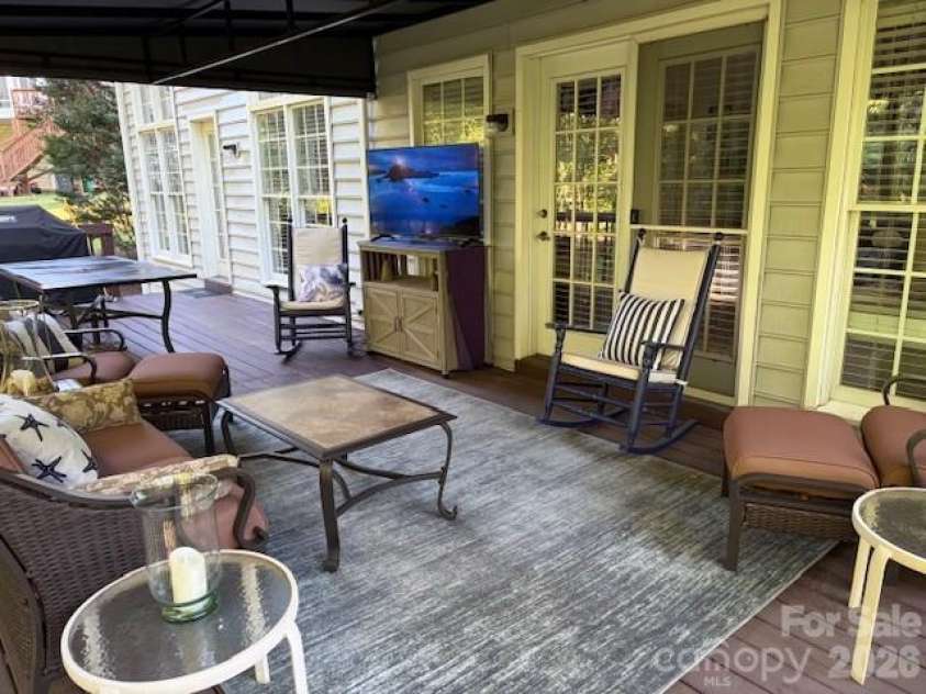 5707 Durston Court, Charlotte, NC 28269.  MLS# CAR4398873, YatesRealty ID 38118. 