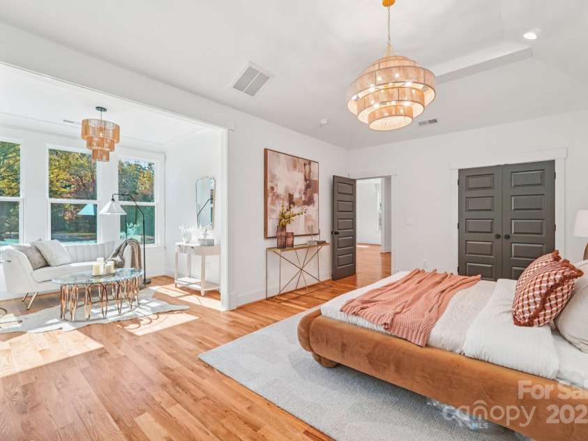 132 Sardis Lane, Charlotte, NC 28270.  MLS# CAR4320074, YatesRealty ID 3812. 