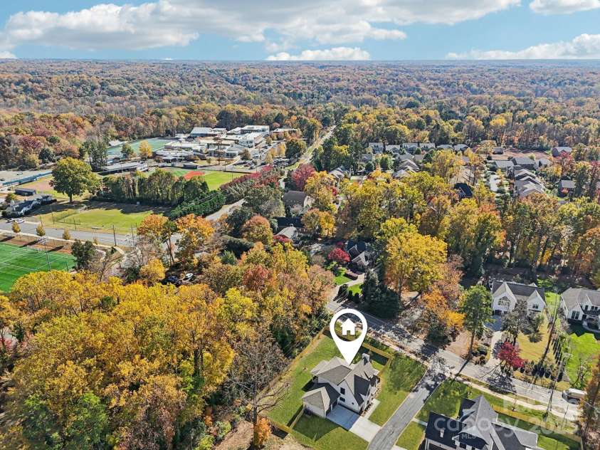 132 Sardis Lane, Charlotte, NC 28270.  MLS# CAR4320074, YatesRealty ID 3812. 