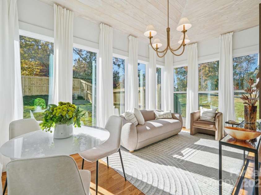 132 Sardis Lane, Charlotte, NC 28270.  MLS# CAR4320074, YatesRealty ID 3812. 