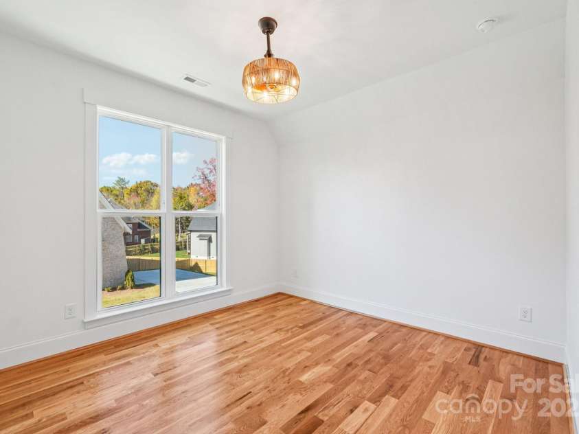 132 Sardis Lane, Charlotte, NC 28270.  MLS# CAR4320074, YatesRealty ID 3812. 