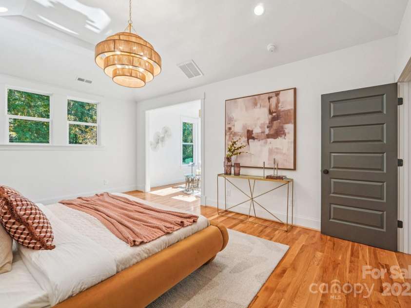 132 Sardis Lane, Charlotte, NC 28270.  MLS# CAR4320074, YatesRealty ID 3812. 