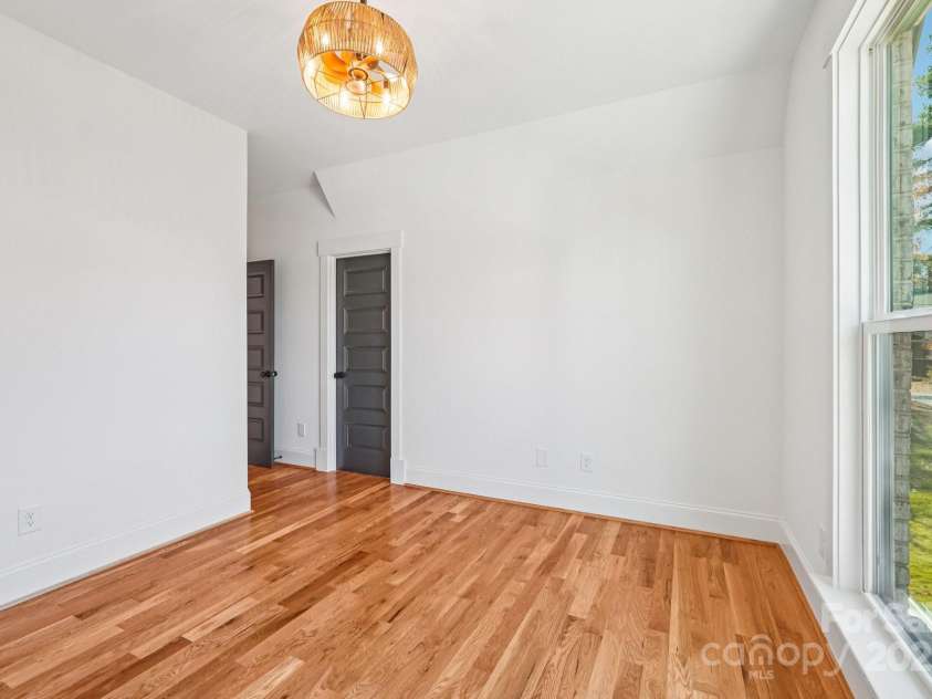 132 Sardis Lane, Charlotte, NC 28270.  MLS# CAR4320074, YatesRealty ID 3812. 