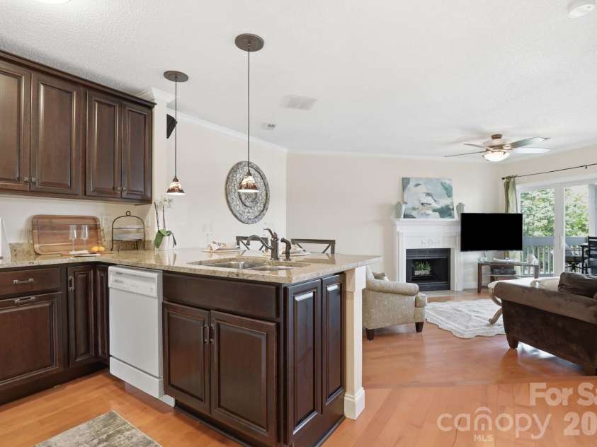 2135 Regatta Lane, Denver, NC 28037.  MLS# CAR4416821, YatesRealty ID 3812. Kitchen has view. Open floor plan