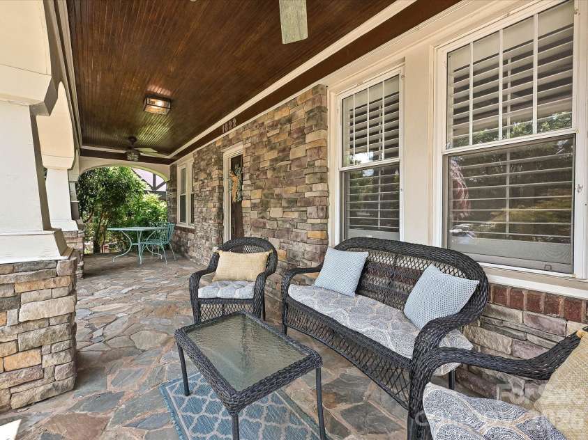 1822 Lombardy Circle, Charlotte, NC 28203.  MLS# CAR4403539, YatesRealty ID 38120. Front porch