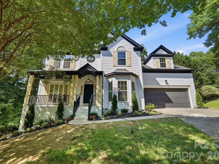 6102 Garamond Court, Charlotte, NC 28270.  MLS# CAR4392122, YatesRealty ID 38121. 