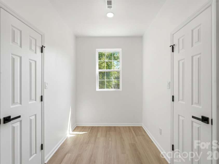 6102 Garamond Court, Charlotte, NC 28270.  MLS# CAR4392122, YatesRealty ID 38121. 