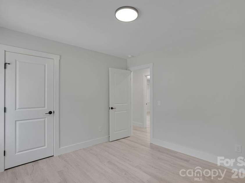 4641 Graybirch Drive, Maiden, NC 28650.  MLS# CAR4402381, YatesRealty ID 38123. 