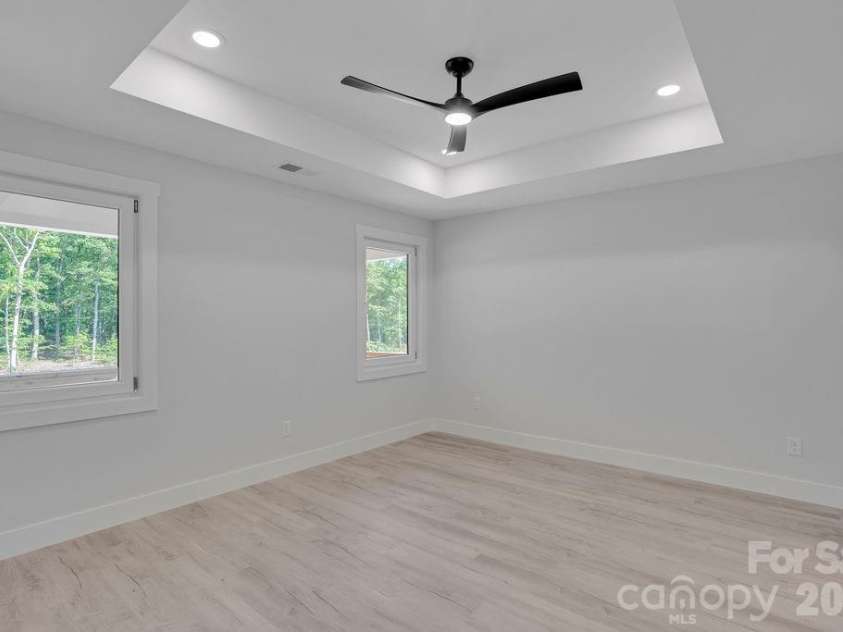 4641 Graybirch Drive, Maiden, NC 28650.  MLS# CAR4402381, YatesRealty ID 38123. 