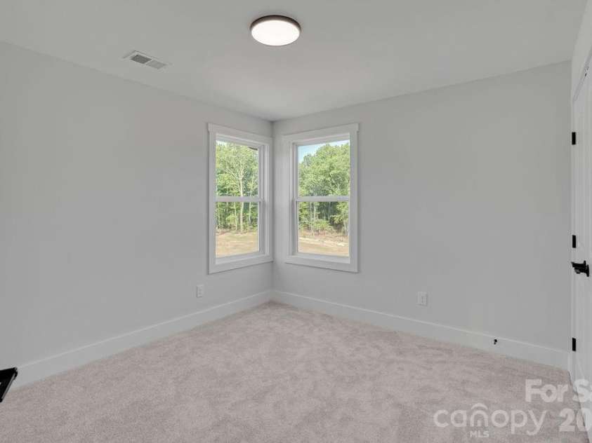 4629 Graybirch Drive, Maiden, NC 28650.  MLS# CAR4402358, YatesRealty ID 38124. 