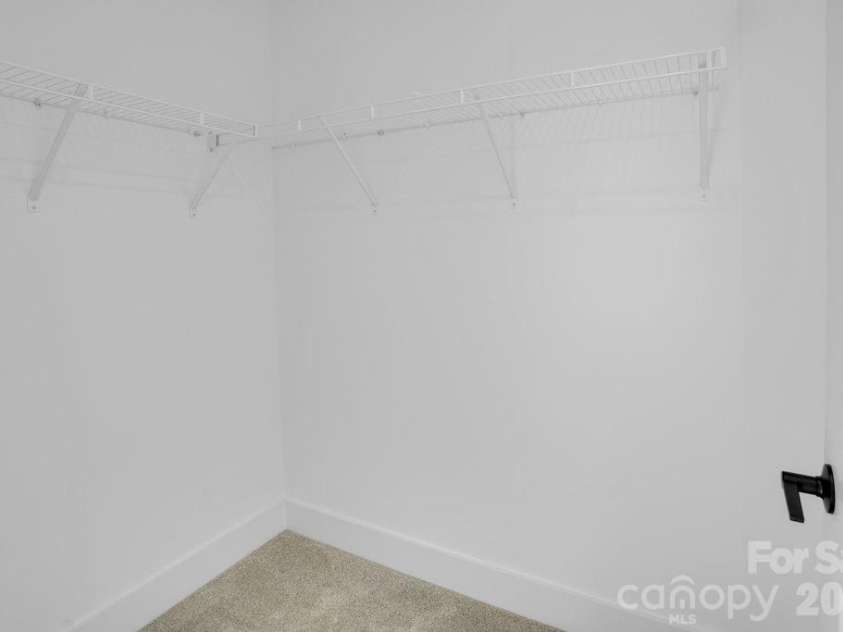 4629 Graybirch Drive, Maiden, NC 28650.  MLS# CAR4402358, YatesRealty ID 38124. 