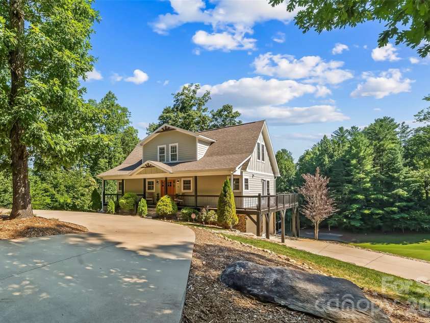 94 Fairway Drive, Nebo, NC 28761.  MLS# CAR4404522, YatesRealty ID 38125. 