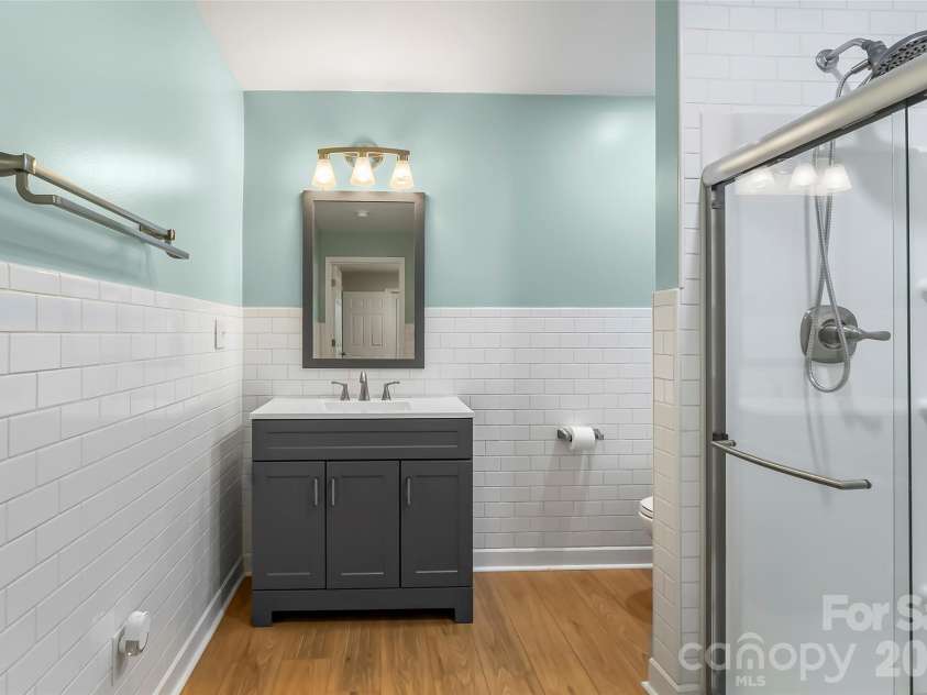 94 Fairway Drive, Nebo, NC 28761.  MLS# CAR4404522, YatesRealty ID 38125. Basement full bathroom