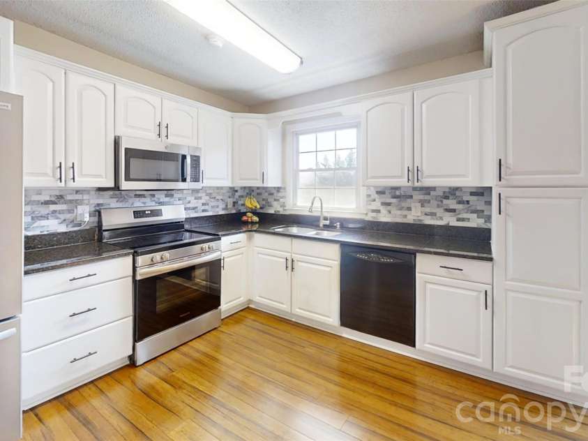 1984 Crestdale Lane, Newton, NC 28658.  MLS# CAR4385955, YatesRealty ID 38127. 