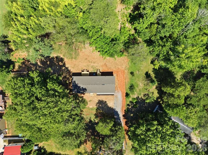 183 Louise Drive, Mooresville, NC 28115.  MLS# CAR4403448, YatesRealty ID 38128. 
