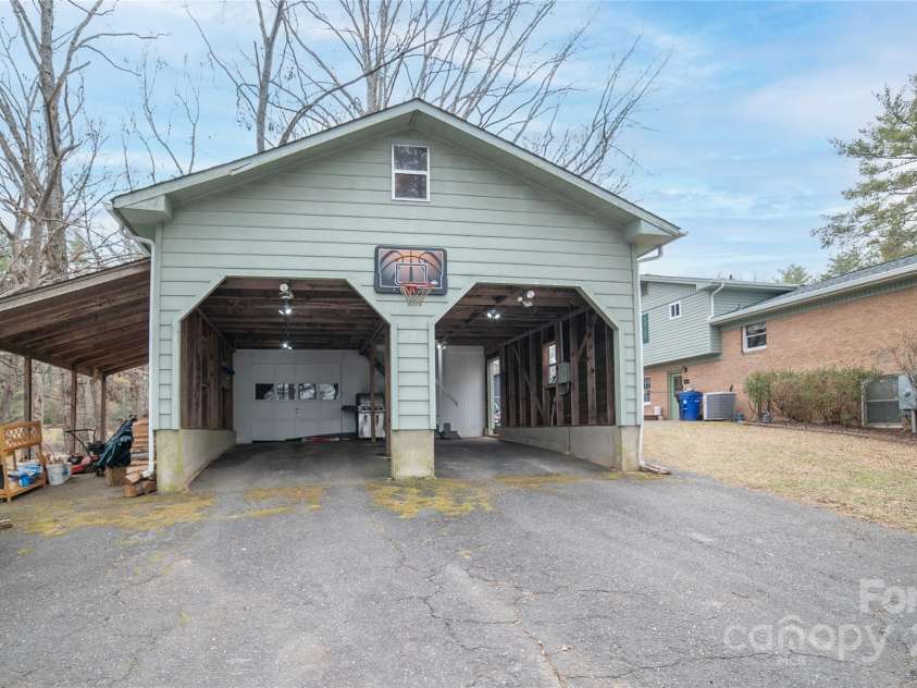 3154 Frank Whisnant Road, Morganton, NC 28655.  MLS# CAR4227309, YatesRealty ID 3813. Garage w/ Workshop