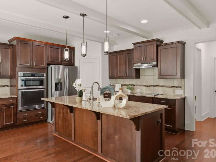 2207 Bluebell Way, Tega Cay, SC 29708.  MLS# CAR4392777, YatesRealty ID 38130. 
