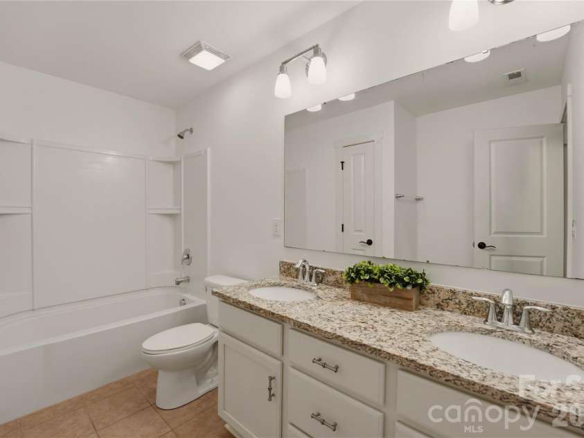 2207 Bluebell Way, Tega Cay, SC 29708.  MLS# CAR4392777, YatesRealty ID 38130. 