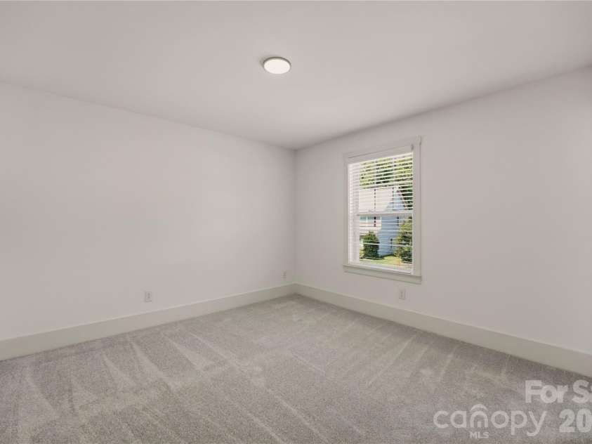 2207 Bluebell Way, Tega Cay, SC 29708.  MLS# CAR4392777, YatesRealty ID 38130. 