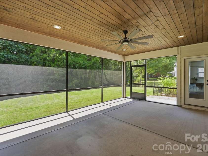 2207 Bluebell Way, Tega Cay, SC 29708.  MLS# CAR4392777, YatesRealty ID 38130. 