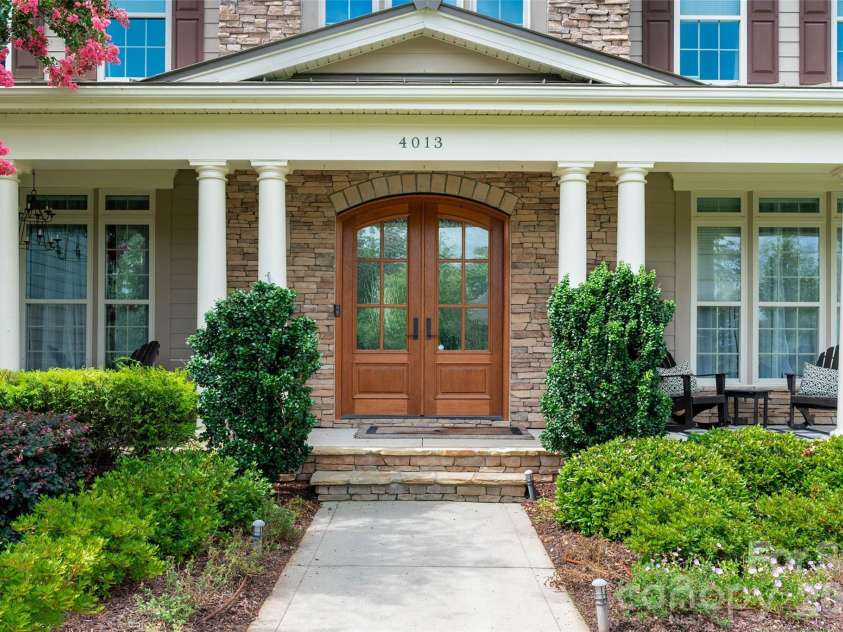 4013 Flowering Peach Road, Waxhaw, NC 28173.  MLS# CAR4402852, YatesRealty ID 38131. 