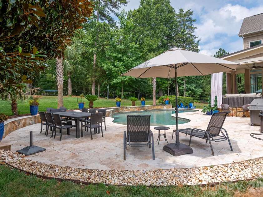 4013 Flowering Peach Road, Waxhaw, NC 28173.  MLS# CAR4402852, YatesRealty ID 38131. 