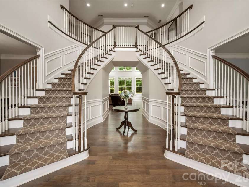 4013 Flowering Peach Road, Waxhaw, NC 28173.  MLS# CAR4402852, YatesRealty ID 38131. 