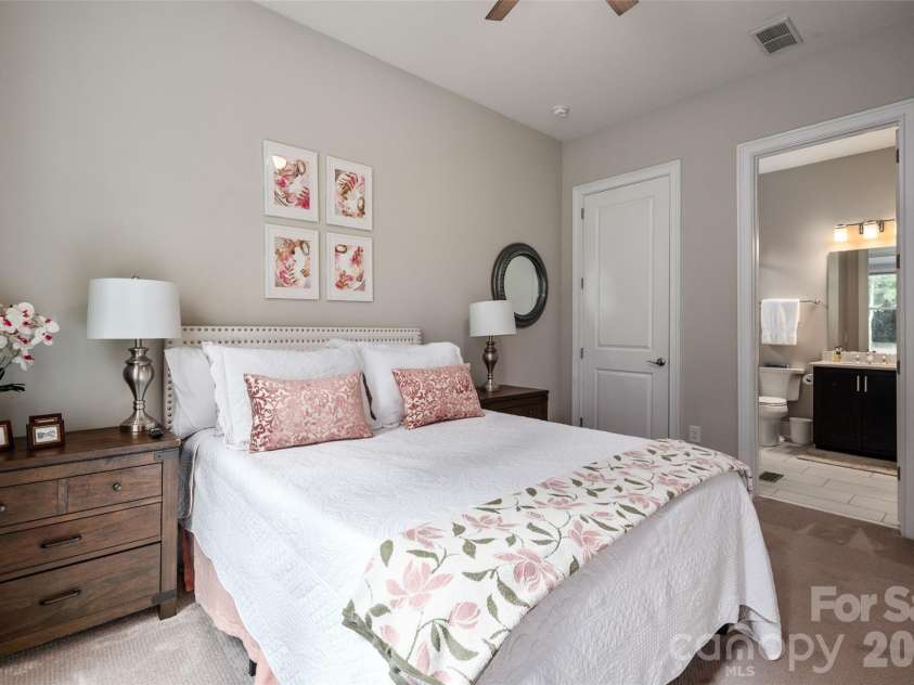 4013 Flowering Peach Road, Waxhaw, NC 28173.  MLS# CAR4402852, YatesRealty ID 38131. 