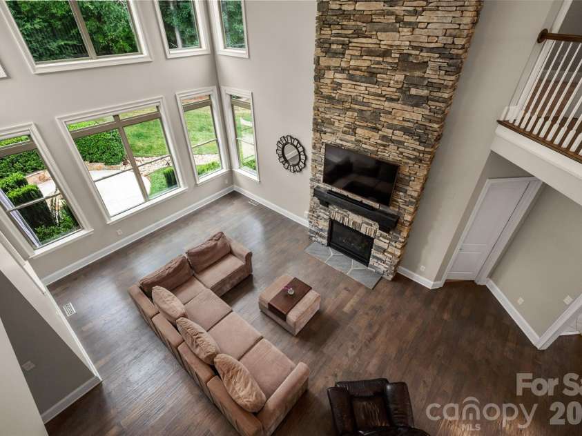 4013 Flowering Peach Road, Waxhaw, NC 28173.  MLS# CAR4402852, YatesRealty ID 38131. 
