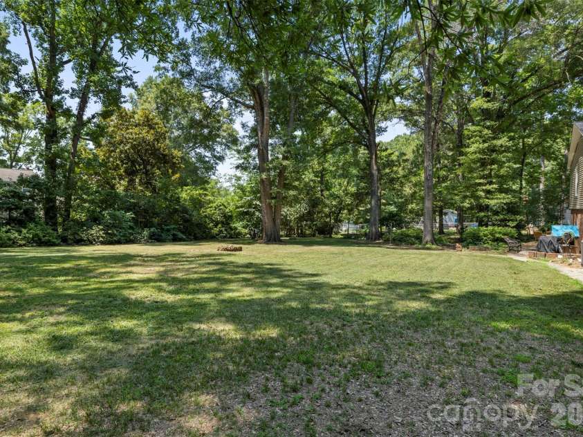 5381 Woodside Drive, Rock Hill, SC 29732.  MLS# CAR4398063, YatesRealty ID 38132. 
