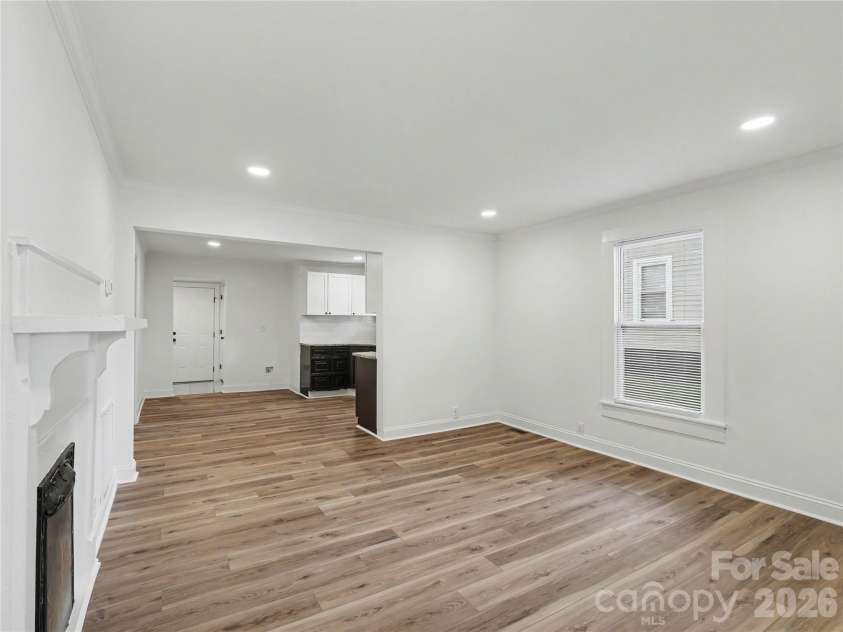 209 Caldwell Street, Kannapolis, NC 28083.  MLS# CAR4396589, YatesRealty ID 38133. 