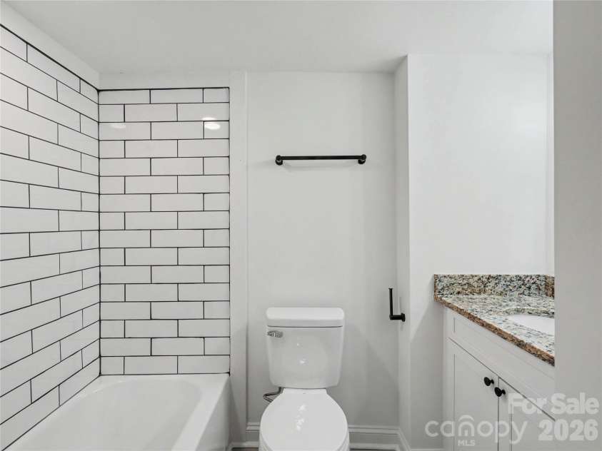 209 Caldwell Street, Kannapolis, NC 28083.  MLS# CAR4396589, YatesRealty ID 38133. 
