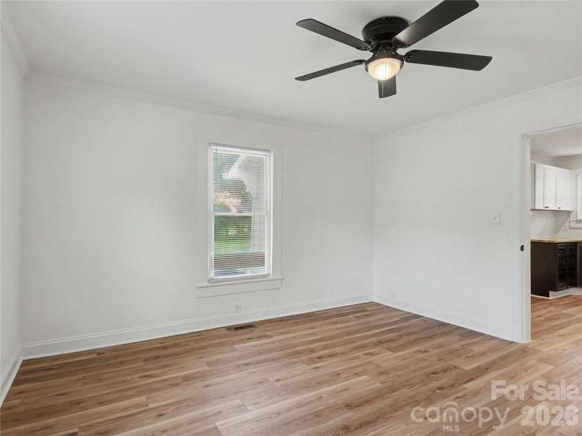 209 Caldwell Street, Kannapolis, NC 28083.  MLS# CAR4396589, YatesRealty ID 38133. 