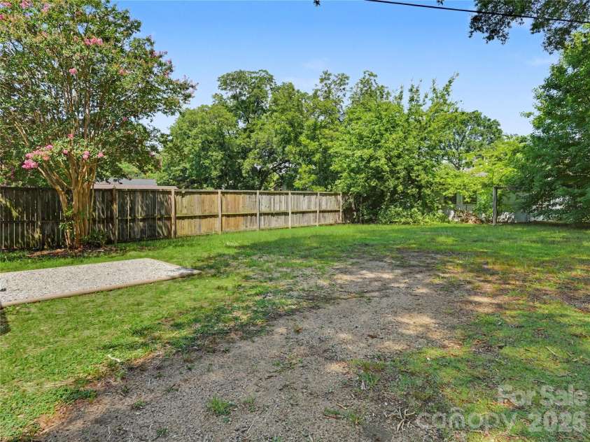 209 Caldwell Street, Kannapolis, NC 28083.  MLS# CAR4396589, YatesRealty ID 38133. 