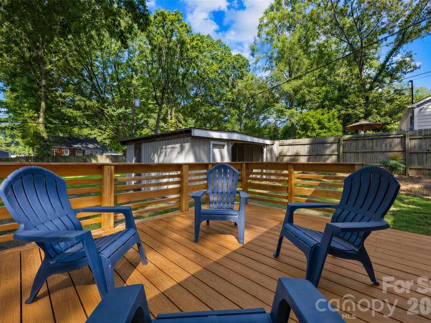 1120 Meadow Lane, Charlotte, NC 28205.  MLS# CAR4397732, YatesRealty ID 38138. Back deck is perfect for relaxing or entertaining!