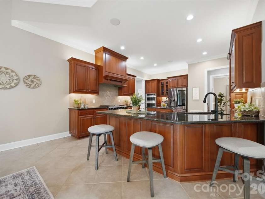 3745 Pinecrest Drive, Hickory, NC 28601.  MLS# CAR4403164, YatesRealty ID 38139. 