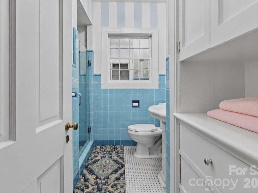 1208 Franklin Street, Monroe, NC 28112.  MLS# CAR4403493, YatesRealty ID 38140. 