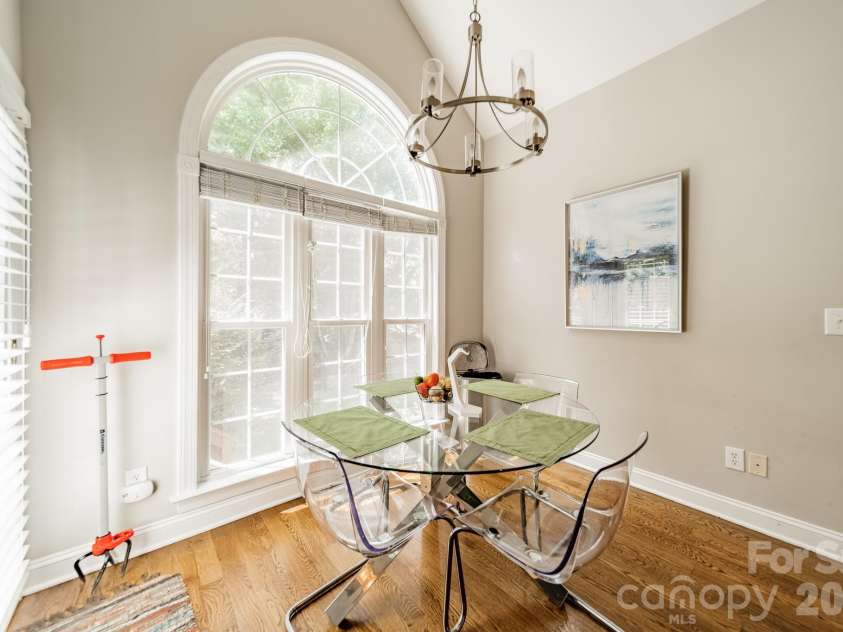20400 Marblehead Court, Cornelius, NC 28031.  MLS# CAR4405200, YatesRealty ID 38142. 