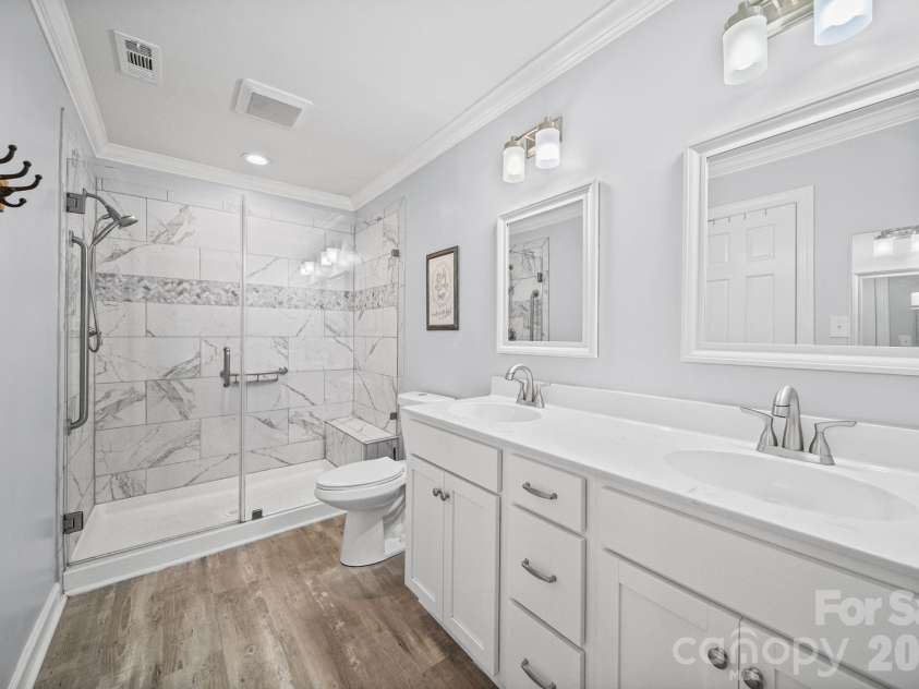 2200 Wynbourne Drive, Gastonia, NC 28056.  MLS# CAR4377884, YatesRealty ID 38144. 