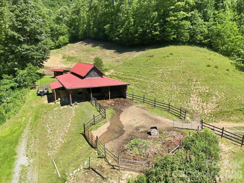1005 Smith Creek Road, Mars Hill, NC 28754.  MLS# CAR4394966, YatesRealty ID 38147. 