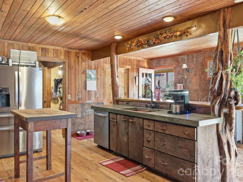 1005 Smith Creek Road, Mars Hill, NC 28754.  MLS# CAR4394966, YatesRealty ID 38147. 