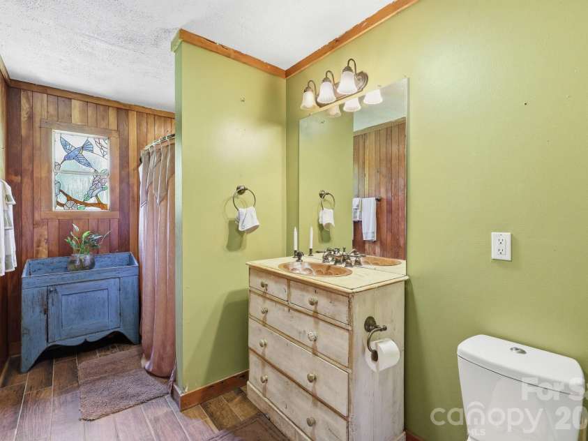 1005 Smith Creek Road, Mars Hill, NC 28754.  MLS# CAR4394966, YatesRealty ID 38147. 