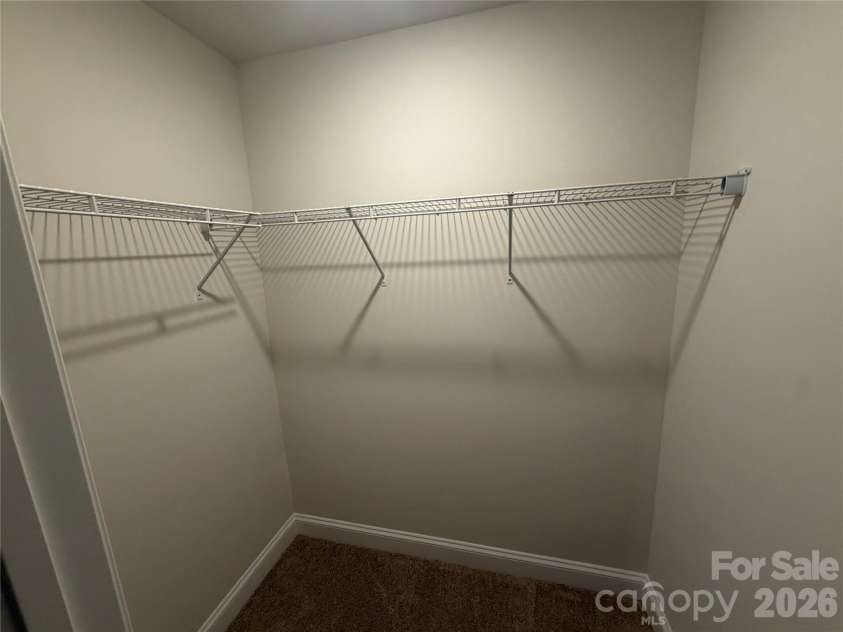 548 Carolyn Lane, Charlotte, NC 28213.  MLS# CAR4405325, YatesRealty ID 38148. 