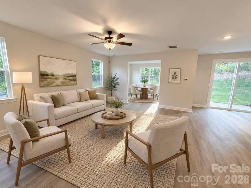 548 Carolyn Lane, Charlotte, NC 28213.  MLS# CAR4405325, YatesRealty ID 38148. Virtually staged