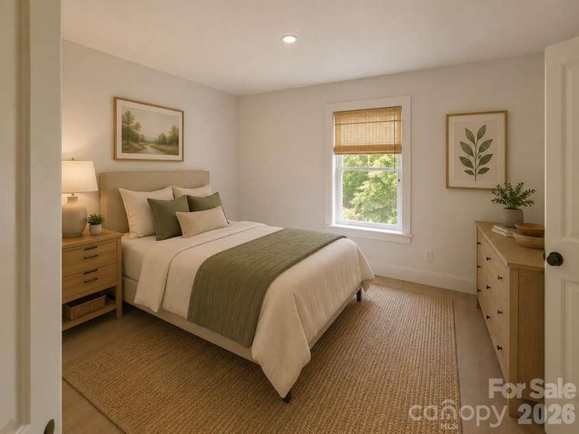 548 Carolyn Lane, Charlotte, NC 28213.  MLS# CAR4405325, YatesRealty ID 38148. Virtually Staged Bedroom 4