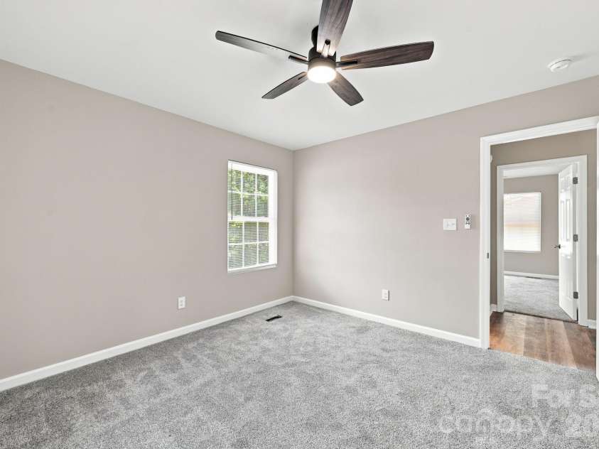 302 Hunter Street, York, SC 29745.  MLS# CAR4405475, YatesRealty ID 38151. 