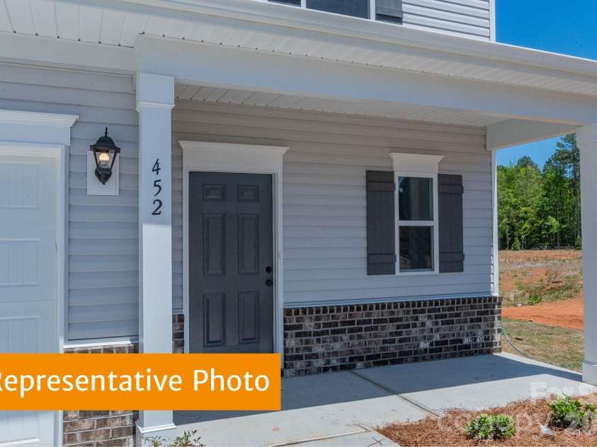 637 Cooley Drive, Salisbury, NC 28147.  MLS# CAR4405583, YatesRealty ID 38156. 