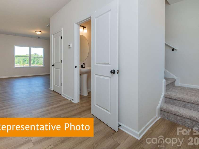 637 Cooley Drive, Salisbury, NC 28147.  MLS# CAR4405583, YatesRealty ID 38156. 