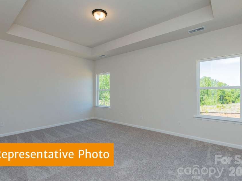 637 Cooley Drive, Salisbury, NC 28147.  MLS# CAR4405583, YatesRealty ID 38156. 